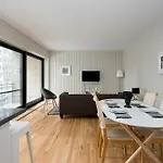 Vibrant 2Br In Downtown Mtl By Sonder